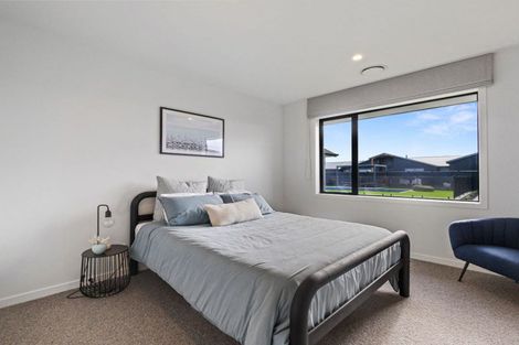 Photo of property in 83 Sunline Drive, Leamington, Cambridge, 3432