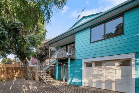 Photo of property in 4/14 Taitimu Drive, Weymouth, Auckland, 2103