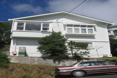 Photo of property in 75a Todman Street, Brooklyn, Wellington, 6021