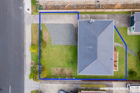 Photo of property in 23 Hereford Street, Te Atatu Peninsula, Auckland, 0610