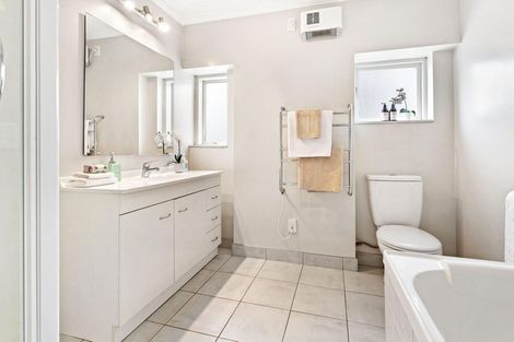 Photo of property in 11 Jenelin Road, Glendene, Auckland, 0602