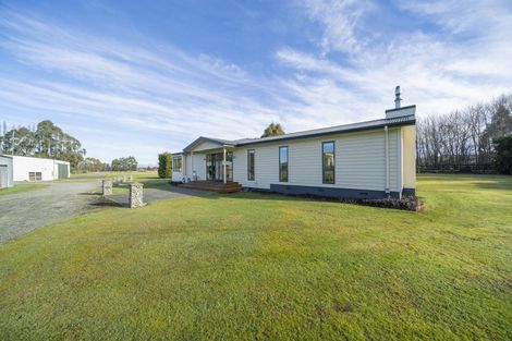 Photo of property in 1127 Te Anau Mossburn Highway, Hillside, Te Anau, 9672