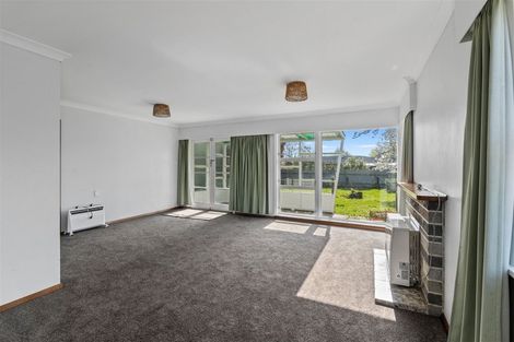 Photo of property in 18 The Avenue, Levin, 5510