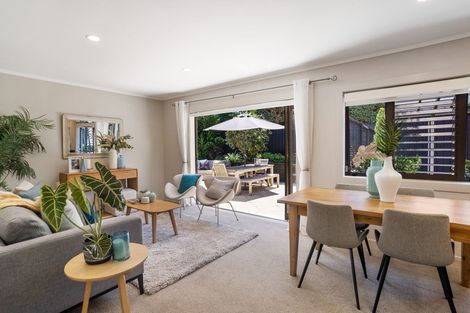 Photo of property in 16a Huapai Street, Onehunga, Auckland, 1061