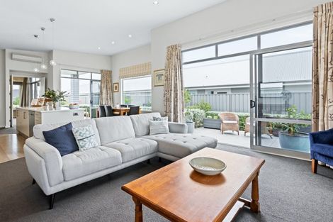 Photo of property in 147 Arataki Road, Havelock North, 4130