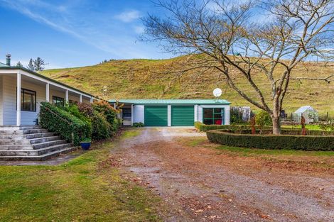 Photo of property in 197 Whangamata Road, Kinloch, Taupo, 3377