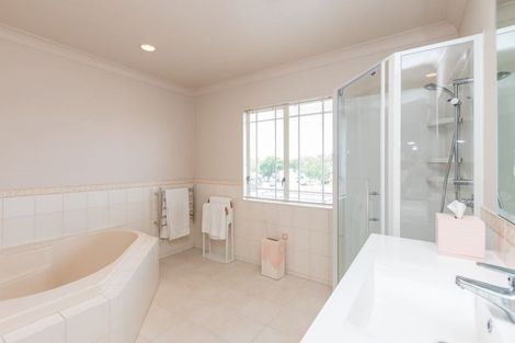 Photo of property in 4 Ashley Street, St Andrews, Hamilton, 3200