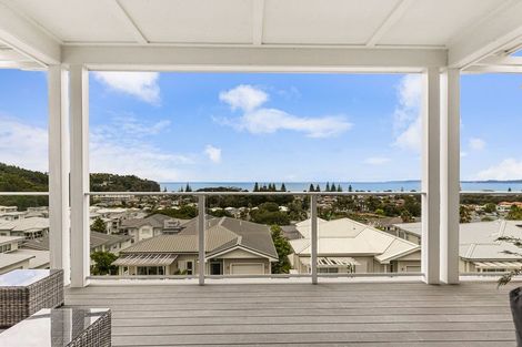Photo of property in 49 Panorama Heights, Orewa, 0931