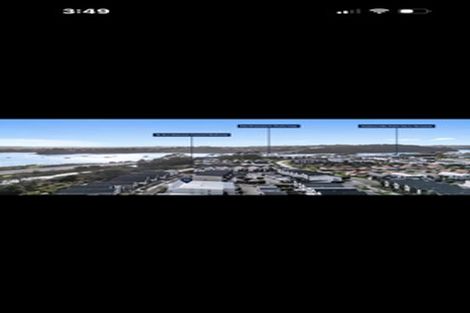 Photo of property in 11/2 Warrant Officer Lane, Hobsonville, Auckland, 0616