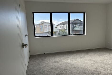 Photo of property in 14 Kopuru Road, Whenuapai, Auckland, 0618