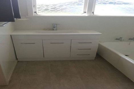 Photo of property in 446 Kahikatea Drive, Dinsdale, Hamilton, 3204