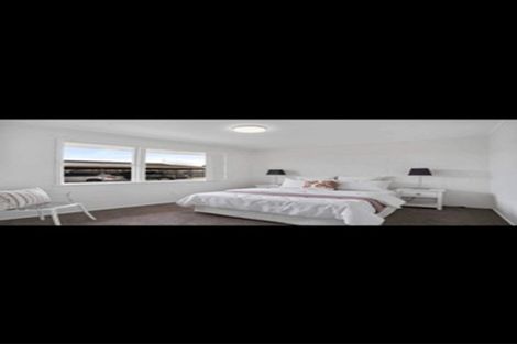 Photo of property in 2/12 Reagan Road, Manukau, Auckland, 2025