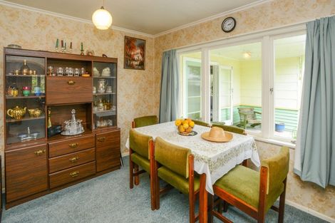 Photo of property in 7 Bowling Road, Greenmeadows, Napier, 4112