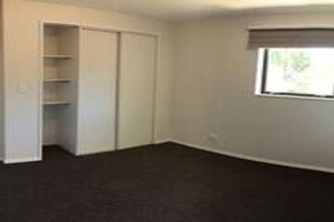 Photo of property in 30 Auburn Avenue, Upper Riccarton, Christchurch, 8041