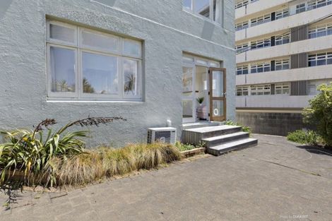Photo of property in 23a Maida Vale Road, Roseneath, Wellington, 6011