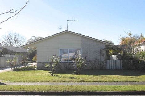 Photo of property in 32 Rutherford Road, Marewa, Napier, 4110