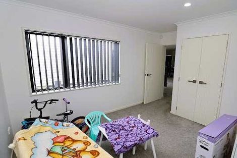 Photo of property in 4c Old Wairoa Road, Papakura, 2110