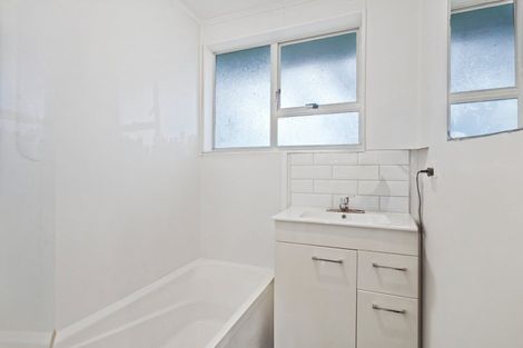 Photo of property in 42 Hinemoa Street, Levin, 5510