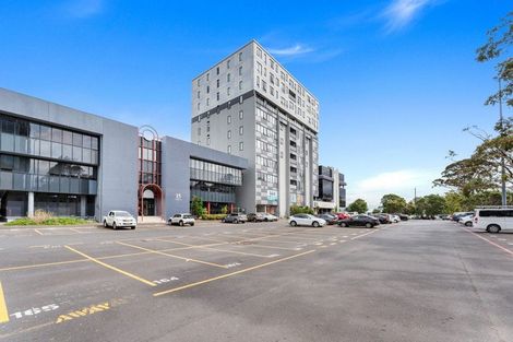 Photo of property in Twin Towers, 604/17 Putney Way, Manukau, Auckland, 2104