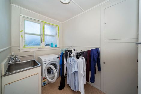 Photo of property in 80 Victoria Street, Hawera, 4610