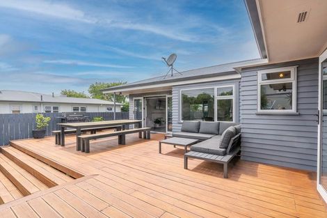 Photo of property in 3 Duncan Road, St Andrews, Hamilton, 3200