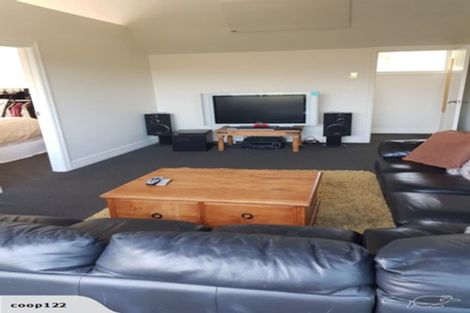 Photo of property in 48a Churchouse Road, Greenhithe, Auckland, 0632