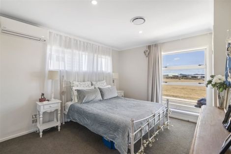 Photo of property in 35 Andrew Jack Road, Silverdale, 0932