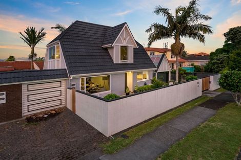 Photo of property in 6 Oakland Avenue, Papatoetoe, Auckland, 2025