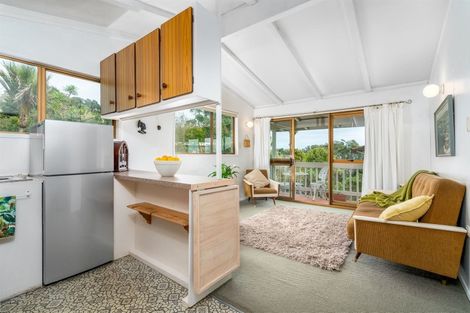 Photo of property in 280e Motutara Road, Muriwai, Waimauku, 0881