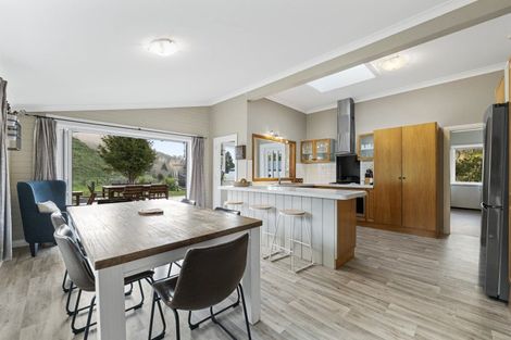 Photo of property in 186 Uruti Road, Uruti, Urenui, 4378