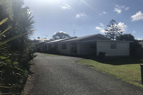 Photo of property in 40 Station Road, Pukekohe, 2120
