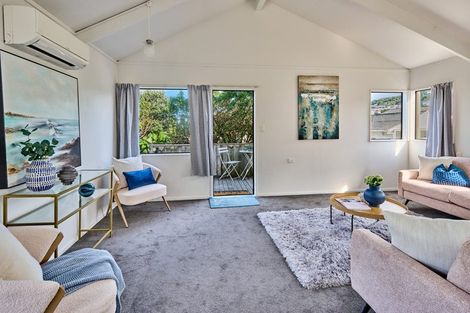 Photo of property in 6 Trent Street, Island Bay, Wellington, 6023