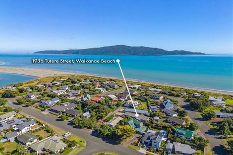 Photo of property in 193a Tutere Street, Waikanae Beach, Waikanae, 5036