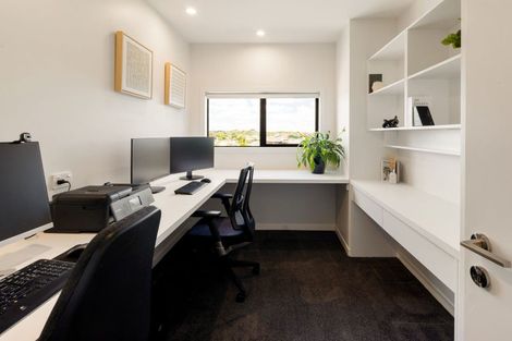 Photo of property in 13 Evergreen Rise, Grandview Heights, Hamilton, 3200