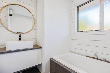 Photo of property in 16 Cockle Lane, Waimairi Beach, Christchurch, 8083