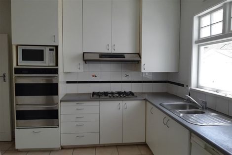 Photo of property in 10 Idris Road, Fendalton, Christchurch, 8052