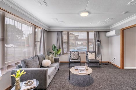 Photo of property in 1 Crombie Street, Gore, 9710