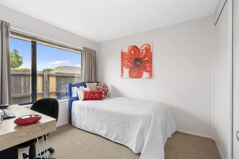 Photo of property in 531a Harewood Road, Harewood, Christchurch, 8051