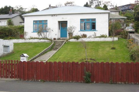 Photo of property in 42 Walton Street, Kaikorai, Dunedin, 9010