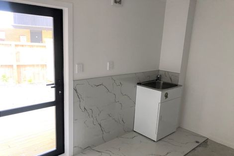 Photo of property in 16 Inverness Avenue, Hamilton East, Hamilton, 3216