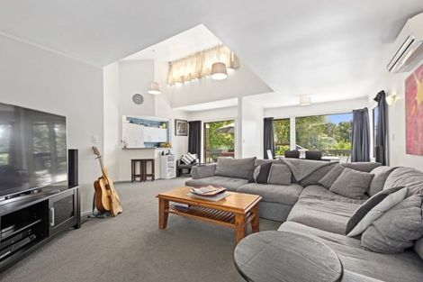 Photo of property in 92c Kamahi Street, Stokes Valley, Lower Hutt, 5019