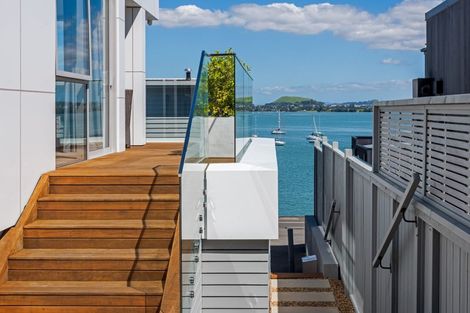 Photo of property in 67c The Parade, Bucklands Beach, Auckland, 2012