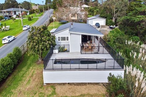 Photo of property in 133 Wharf Road, Port Albert, Wellsford, 0973