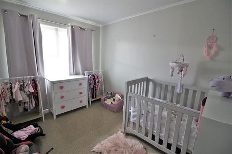 Photo of property in 9 English Street, St Andrews, Hamilton, 3200