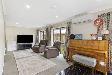 Photo of property in 87a Oxford Terrace, Epuni, Lower Hutt, 5011
