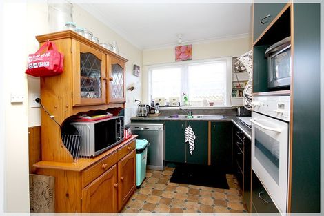 Photo of property in 6 Cargill Street, Levin, 5510