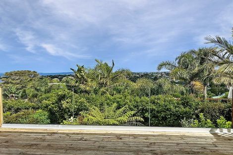Photo of property in 2/270 Glenvar Road, Torbay, Auckland, 0630
