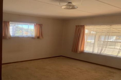 Photo of property in 13 Wainuiomata Road, Wainuiomata, Lower Hutt, 5014