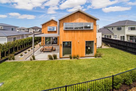 Photo of property in 17 Bayvista Drive, Karaka, Papakura, 2113