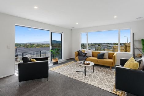 Photo of property in 103 Kakariki Grove, Waikanae, 5036